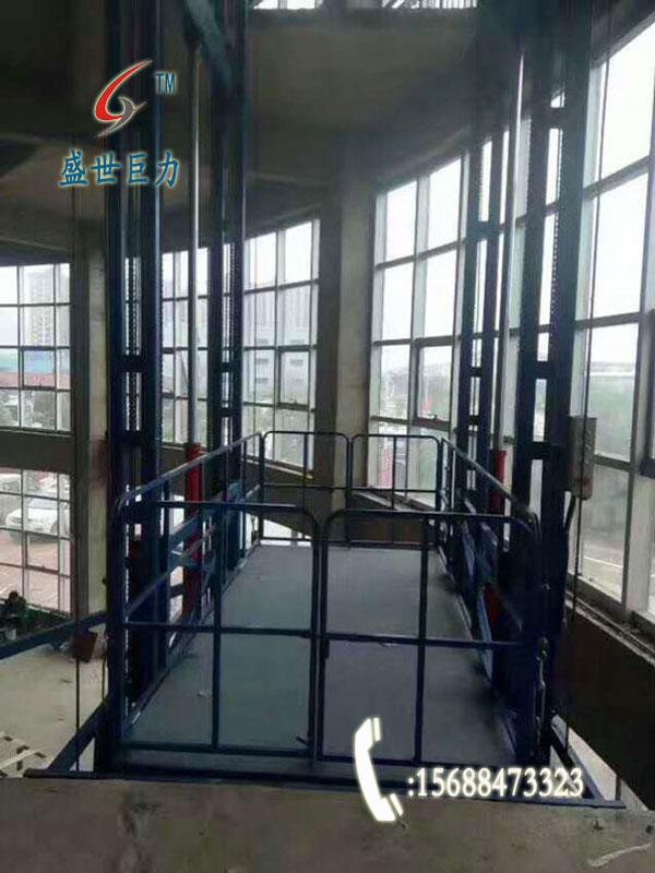 导轨式升降机
